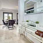 Villa Costacabana - Palmera *