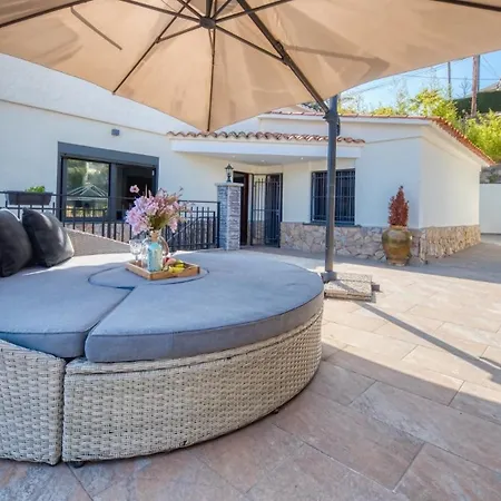 Costacabana - Palmera Villa *